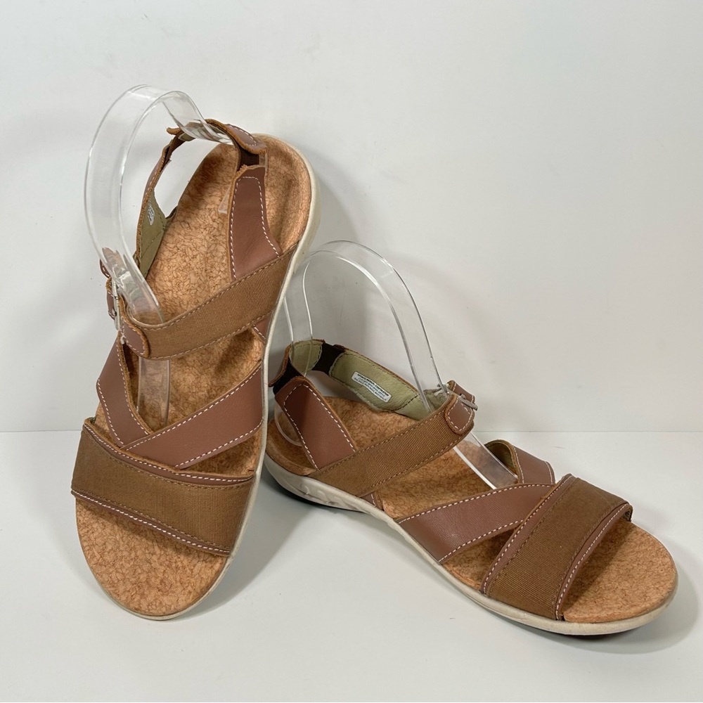Spenco Strappy Sandals Women’s 6 EU 36 Comfort Shoes Brown Buckle Adjustable